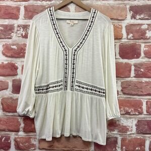 Nurture By Westbound Top Womens 1X Cream Boho Embroidered Slubbed Stretchy Shirt
